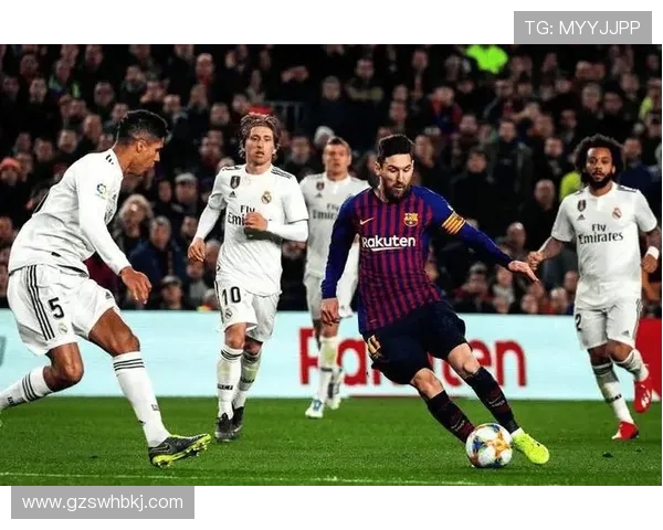 皇家马德里迎强敌巅峰对决揭示豪门荣耀与胜负命运走向 皇家马德里迎强敌巅峰对决揭示豪门荣耀与胜负命运走向