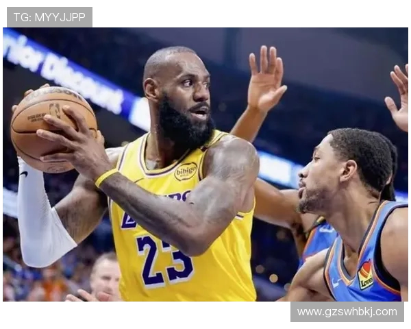 周日对决湖人迎战火箭期待精彩篮球盛宴与激烈角逐 周日对决湖人迎战火箭期待精彩篮球盛宴与激烈角逐