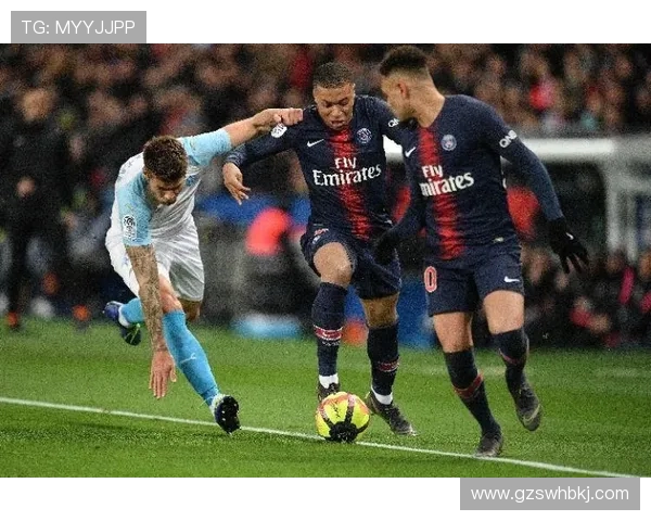 圣埃蒂埃与里昂巅峰对决谁能在法甲赛场上笑到最后