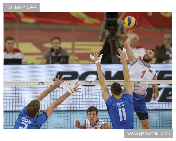 巴西男排与俄罗斯男排激战正酣谁能在国际赛场上笑到最后 巴西男排与俄罗斯男排激战正酣谁能在国际赛场上笑到最后